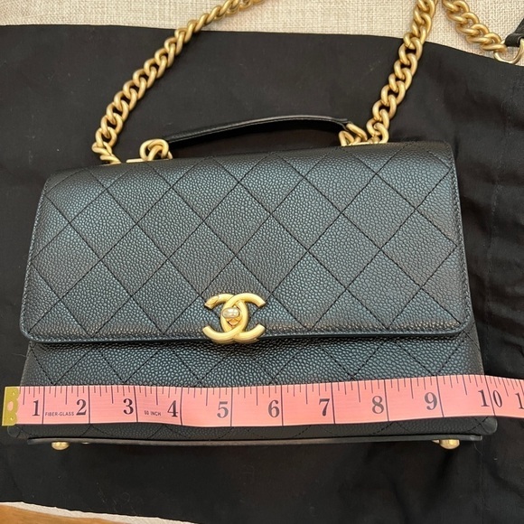 CHANEL FLAPBAG WITH TOP HANDLE - Picture 2 of 16